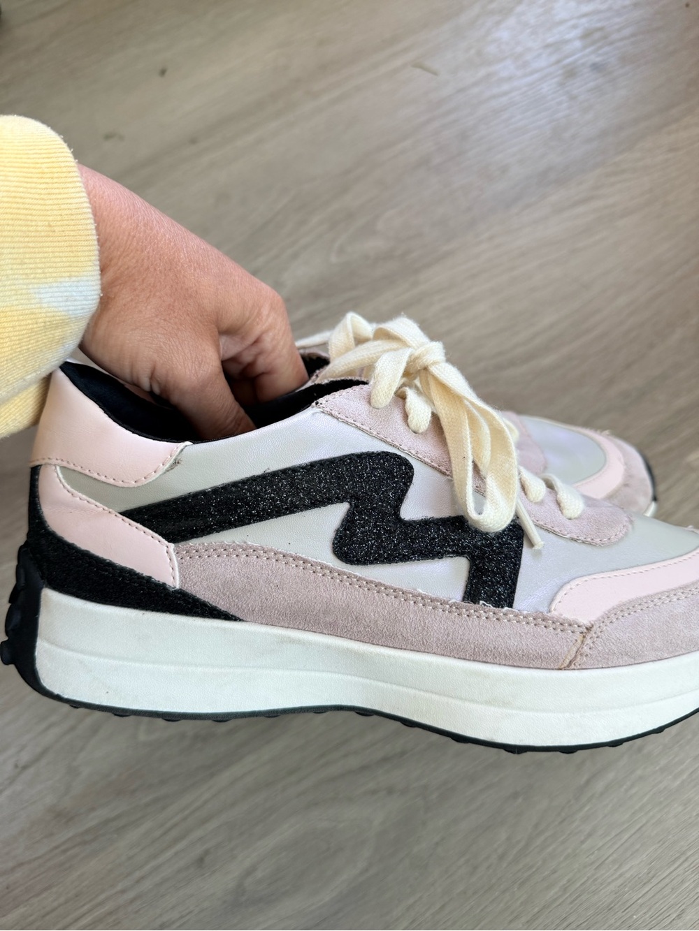 Steve Madden JRunner kicks!